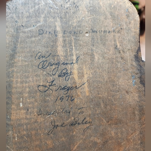 Folk Art Dixieland Drummer MaskHand Carved Signed FRAZER - Picture 3 of 7